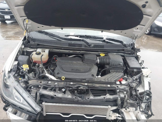 Chrysler Pacifica Limited