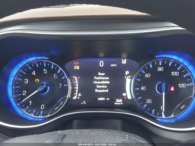Chrysler Pacifica Limited