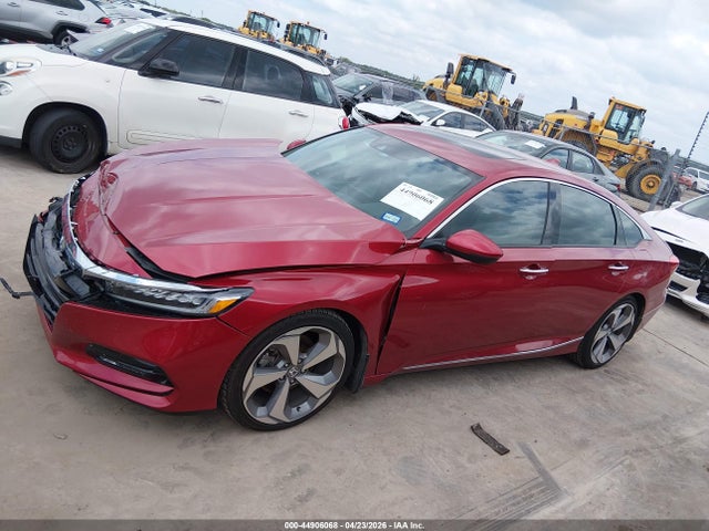 Honda Accord Touring 2.0t