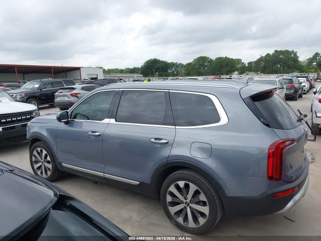 Kia Telluride S