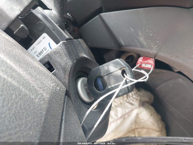 Ford Escape S
