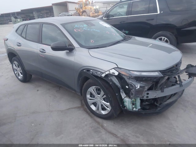 Salvage Chevrolet Trax Image