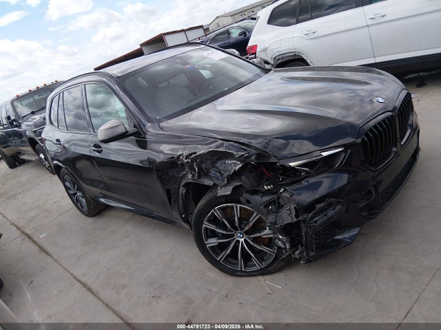 BMW X Series M50i