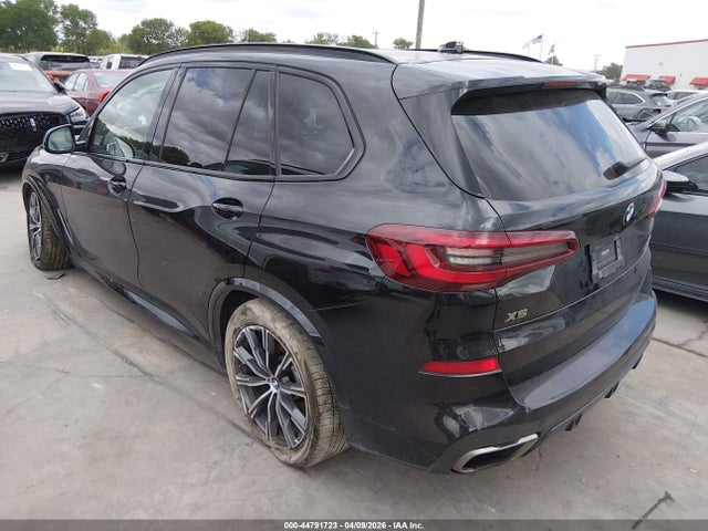 BMW X Series M50i