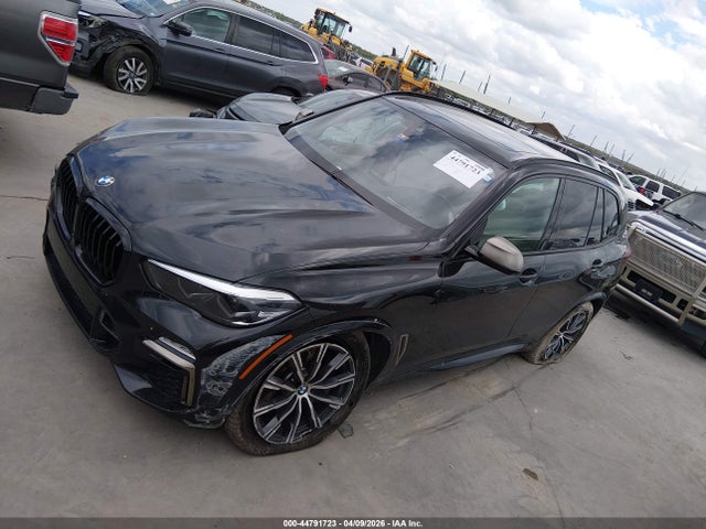 BMW X Series M50i