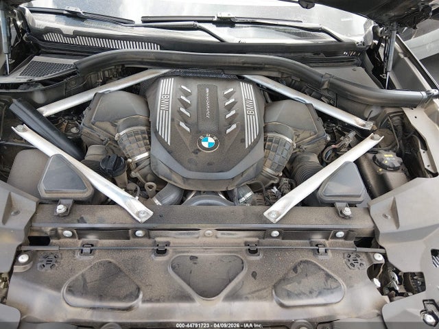 BMW X Series M50i