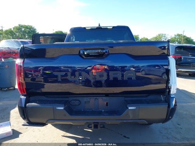 Toyota Tundra Limited Crewmax 5.5' Bed