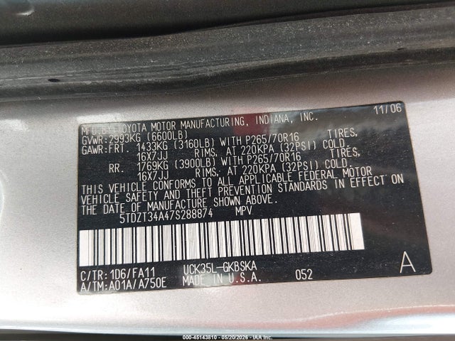 Toyota Sequoia Sr5 V8