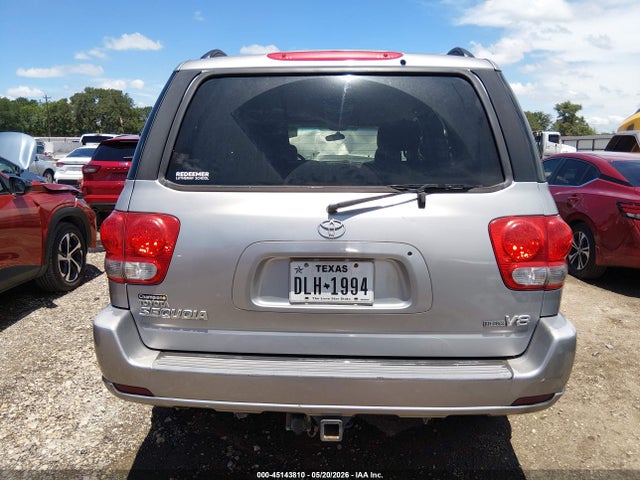 Toyota Sequoia Sr5 V8