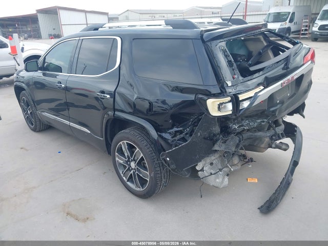 GMC Acadia Denali