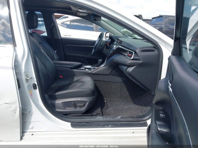 Toyota Camry Xle