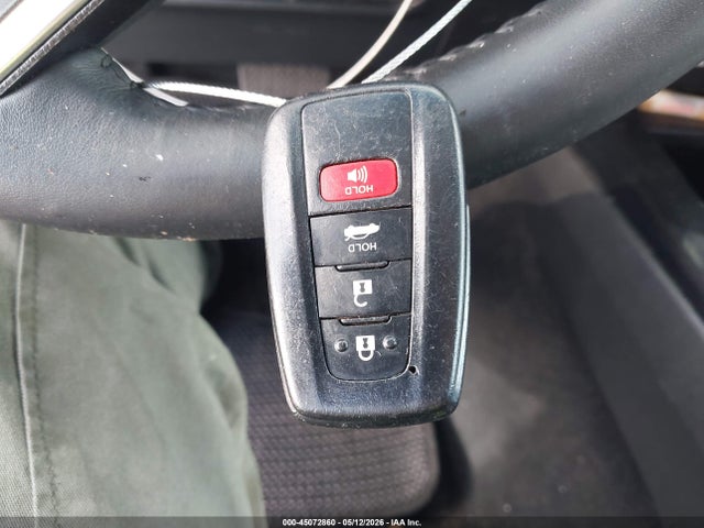 Toyota Camry Xle