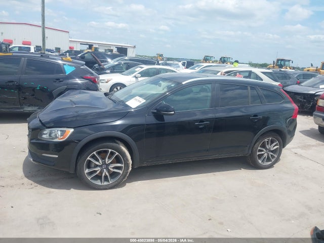 Volvo V60 Cross Country T5