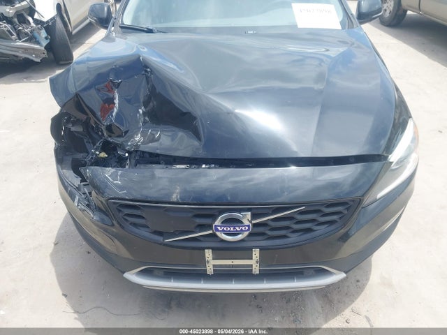 Volvo V60 Cross Country T5
