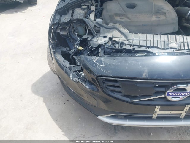 Volvo V60 Cross Country T5