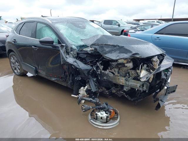 Salvage Mazda Cx Image