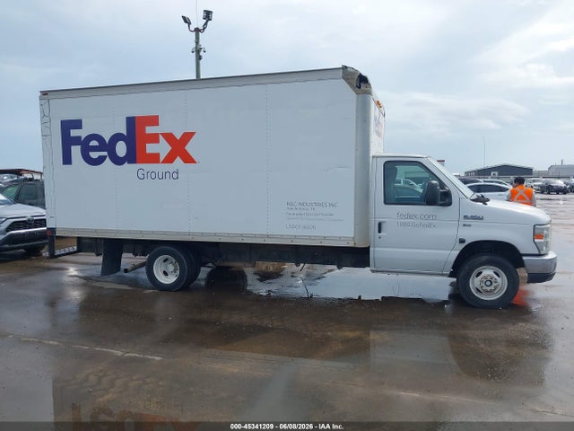 Ford E-350
