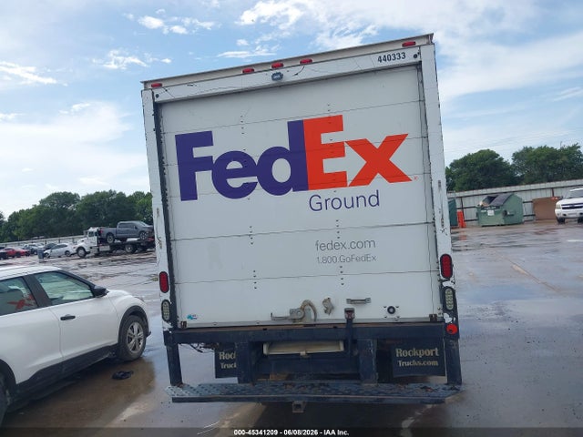 Ford E-350