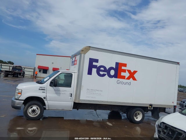 Ford E-350