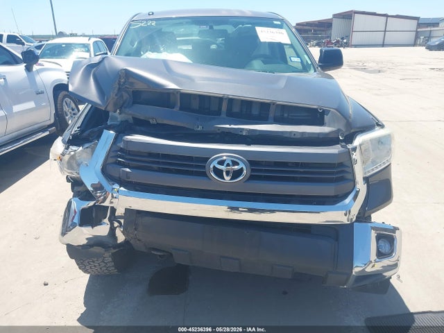 Toyota Tundra Sr5 5.7l V8
