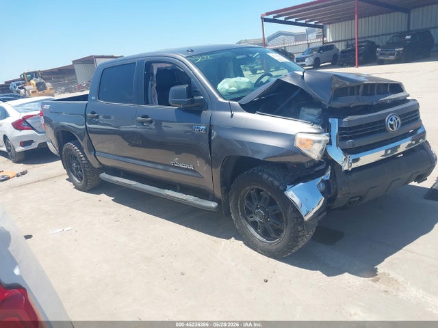 Salvage Toyota Tundra Image