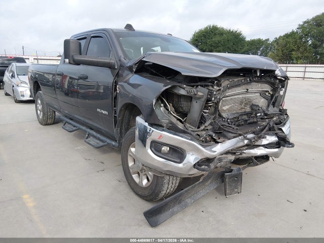 Salvage Ram 3500 Image