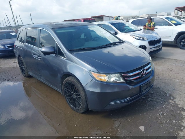 Salvage Honda Odyssey Image