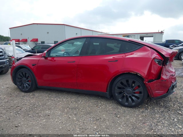 Tesla Model Y Performance Dual Motor All-wheel Drive
