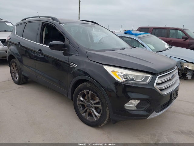Salvage Ford Escape Image