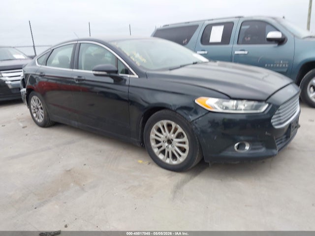 Salvage Ford Fusion Image