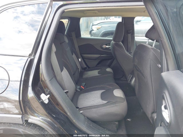 Jeep Cherokee Sport