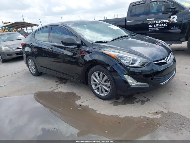 Salvage Hyundai ELANTRA Image