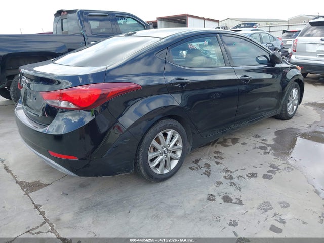 Hyundai ELANTRA Se