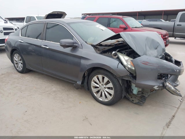 Salvage Honda Accord Image