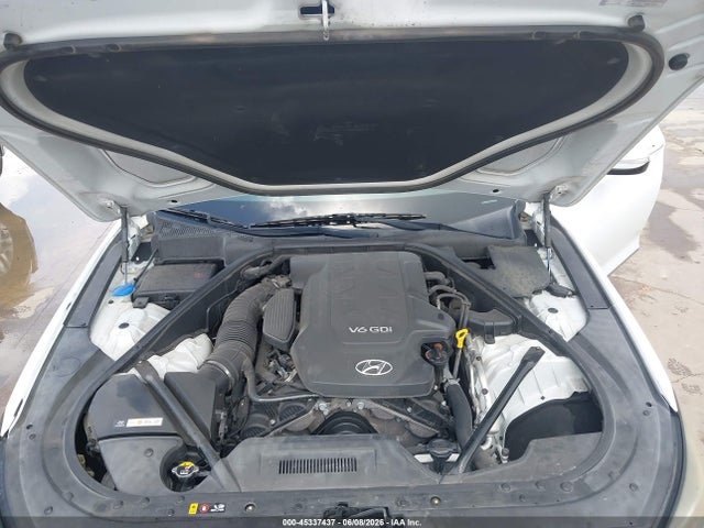 Hyundai Genesis 3.8