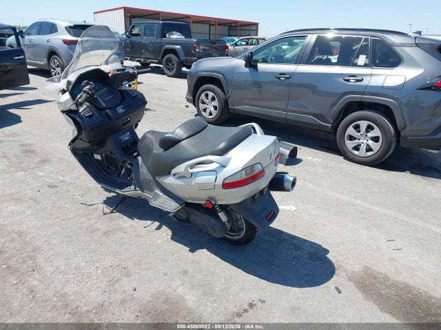 Suzuki An650 K3