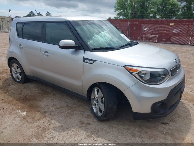 Salvage Kia Soul Image