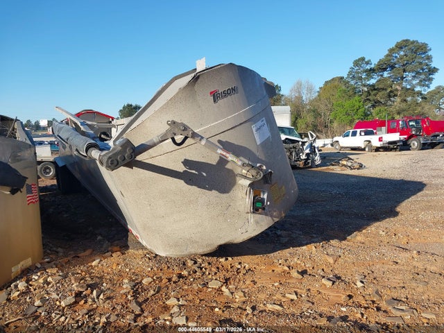 Salvage Titan Trailer Corp Discount Dump Image