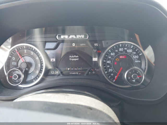 Ram 1500 Lone Star  4x2 6'4 Box