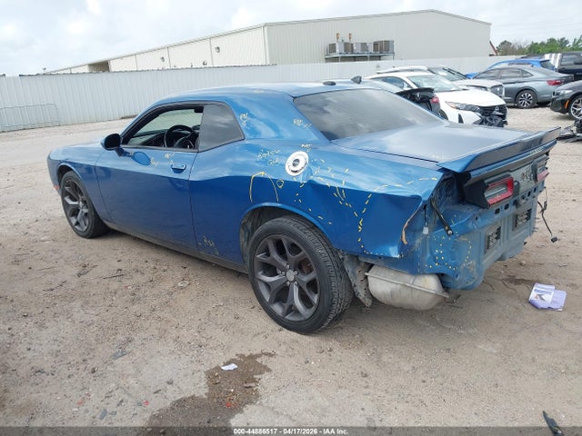 Dodge Challenger Sxt