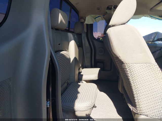 Nissan Frontier Sv-i4