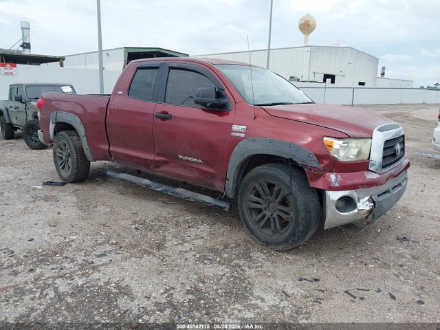 Salvage Toyota Tundra Image