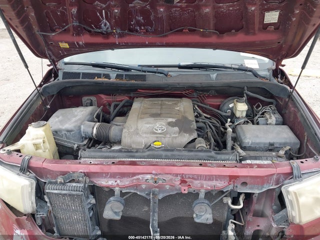 Toyota Tundra Sr5 5.7l V8