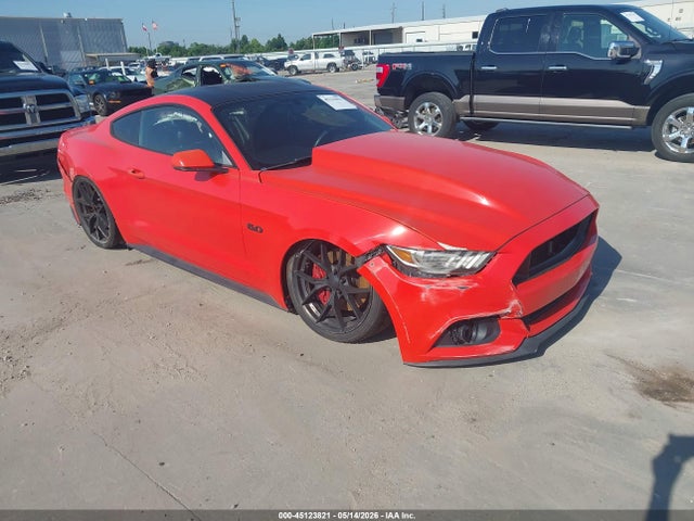 Salvage Ford Mustang Image
