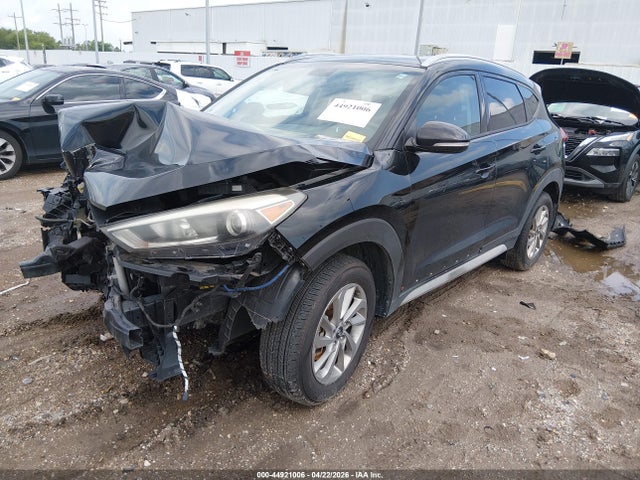 Hyundai TUCSON Se Plus