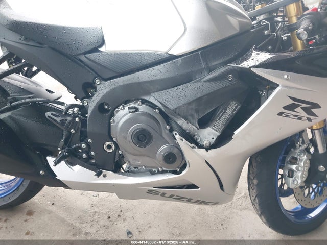 Suzuki Gsx-r750
