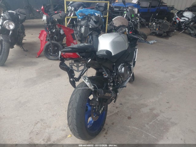 Suzuki Gsx-r750