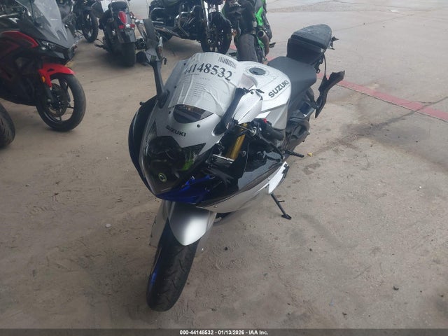 Suzuki Gsx-r750