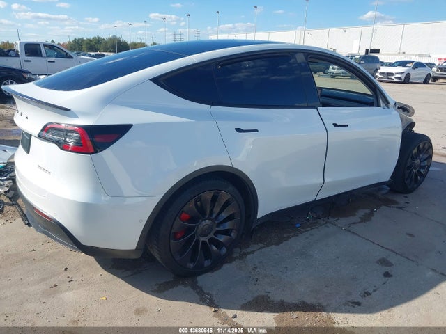 Tesla Model Y Performance Dual Motor All-wheel Drive