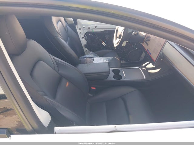 Tesla Model Y Performance Dual Motor All-wheel Drive